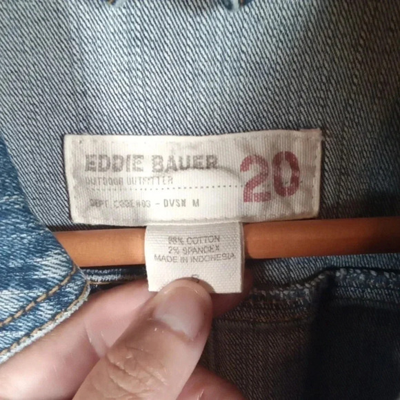 Eddie Bauer Jean button down jacket women size small - Picture 3 of 7